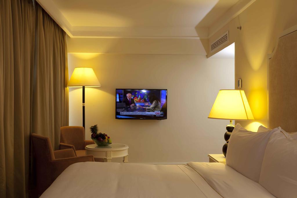 The Kingsbury Hotel